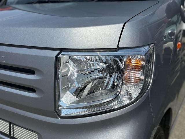 N-VAN