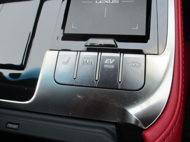 LEXUS LS500h