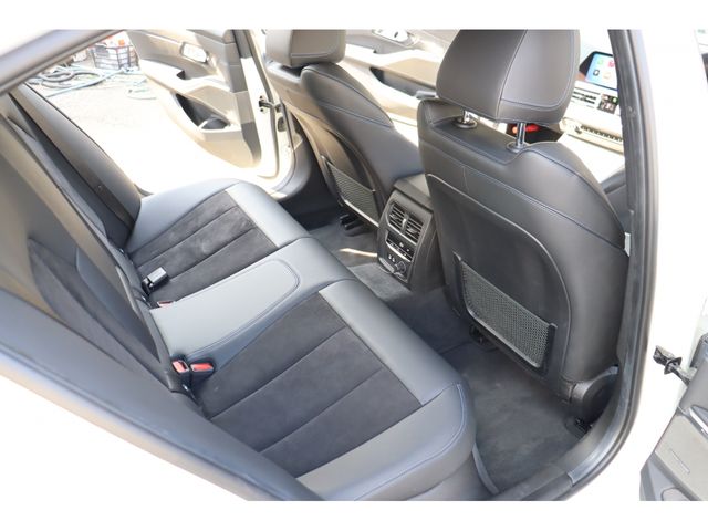 BMW 3 Series sedan