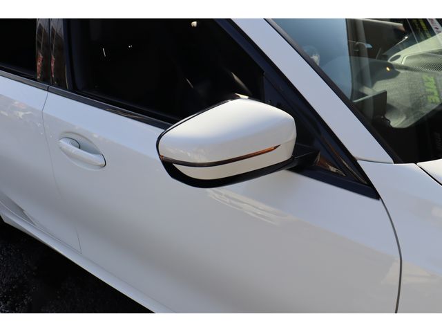 BMW 3 Series sedan