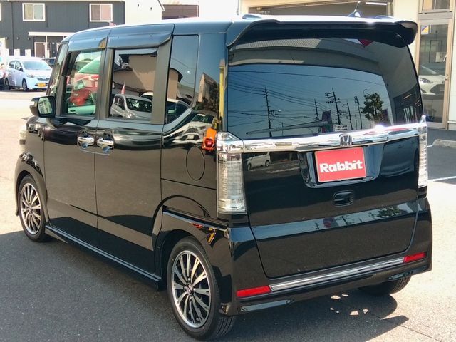 N BOX CUSTOM