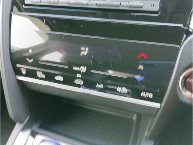 SHUTTLE HYBRID 4WD