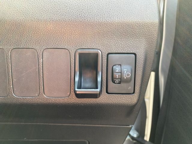 MIRA van
