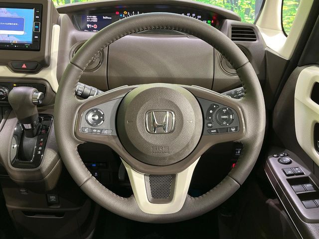 N BOX 4WD