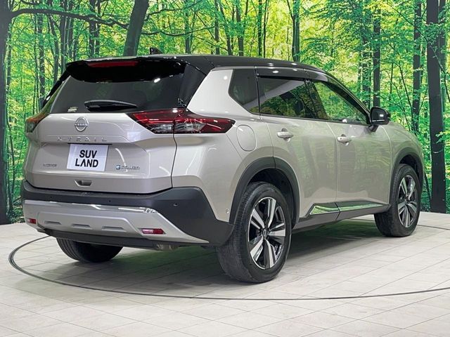 X-TRAIL HYBRID 4WD