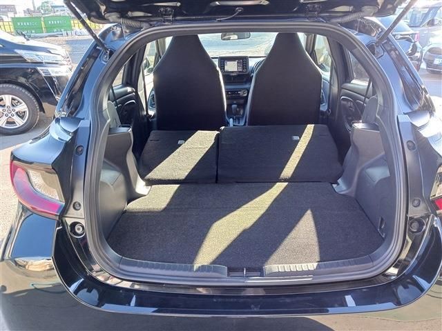 YARIS HYBRID