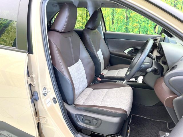 YARIS CROSS HYBRID