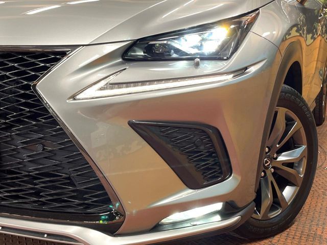 LEXUS NX300h