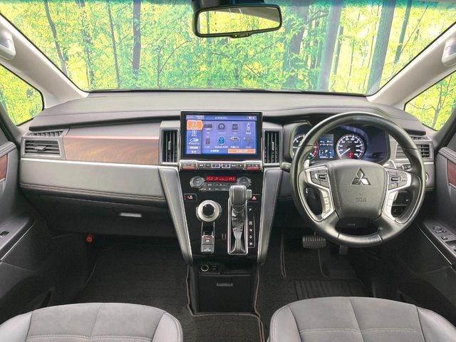 DELICA D:5 4WD