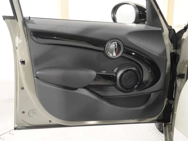 MINI COOPER SD 5DOOR