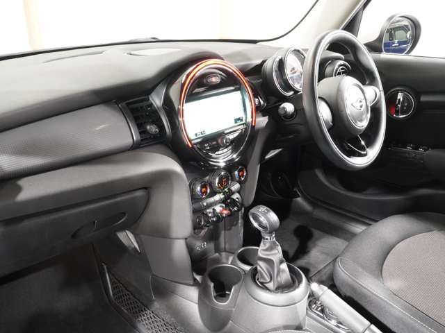 BMW MINI COOPER 5DOOR