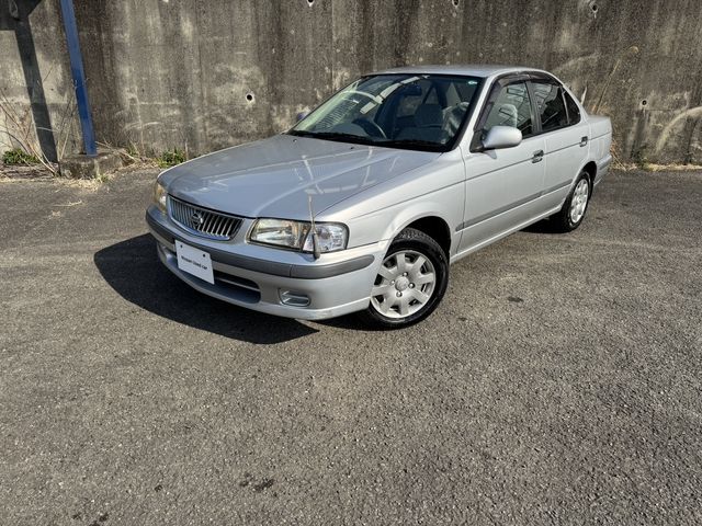 SUNNY sedan