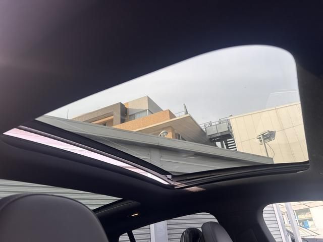 MERCEDES AMG EQE