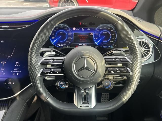 MERCEDES AMG EQE