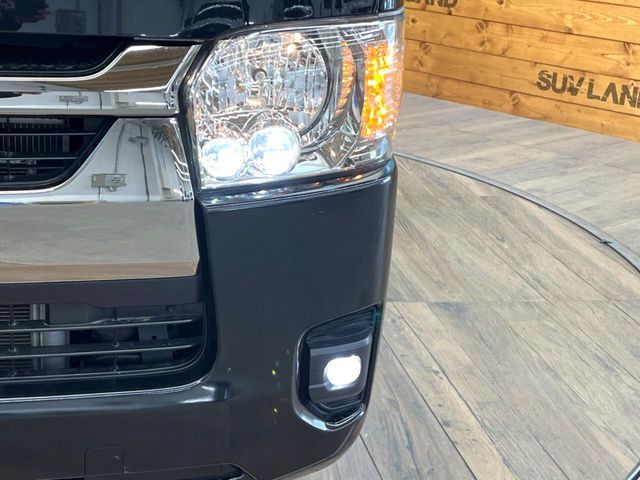 HIACE van 2WD