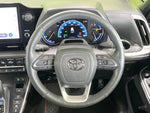 VOXY HYBRID