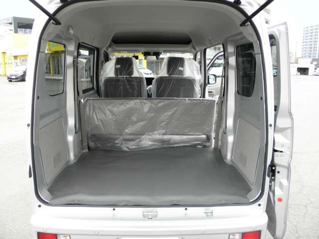 NV100 CLIPPER 4WD
