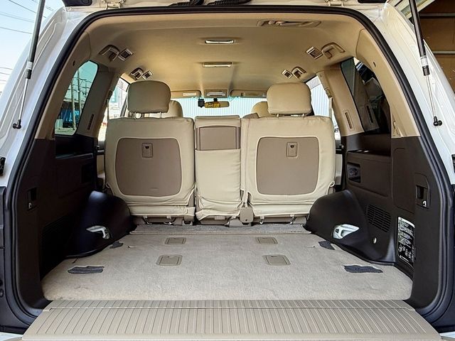 LANDCRUISER wagon