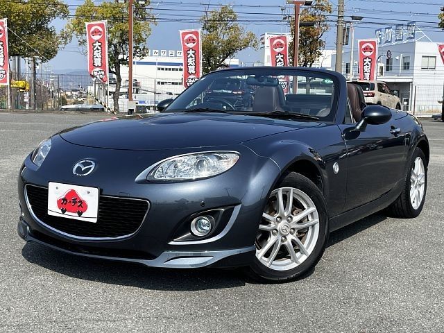 ROADSTER