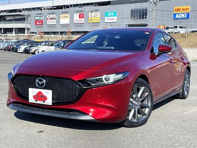 MAZDA3 FASTBACK
