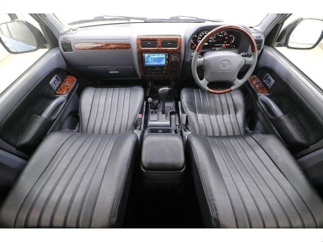 LANDCRUISER PRADO