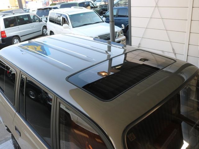 LANDCRUISER wagon