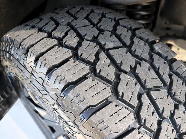 HILUX 4WD
