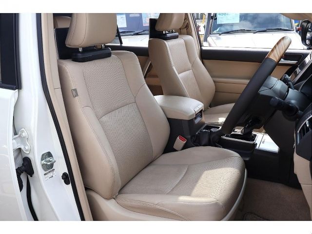LANDCRUISER PRADO