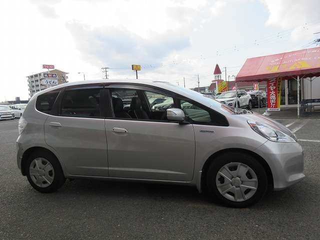 FIT HYBRID