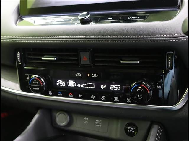 X-TRAIL HYBRID 4WD