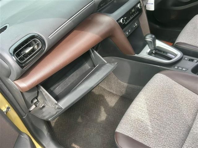 YARIS CROSS HYBRID