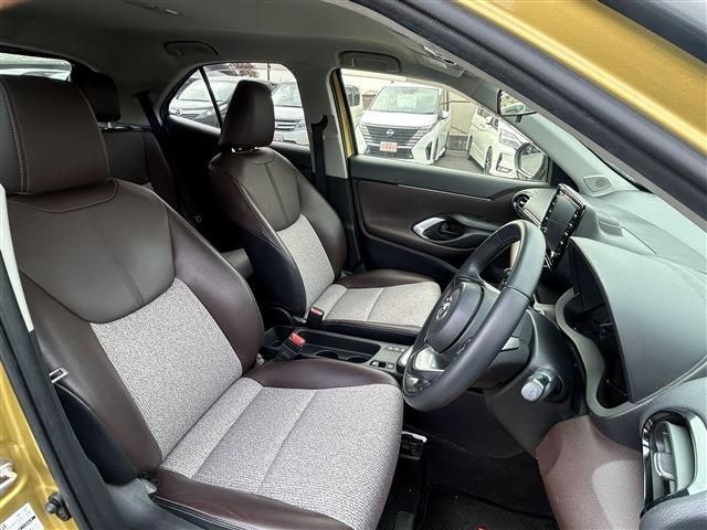 YARIS CROSS HYBRID