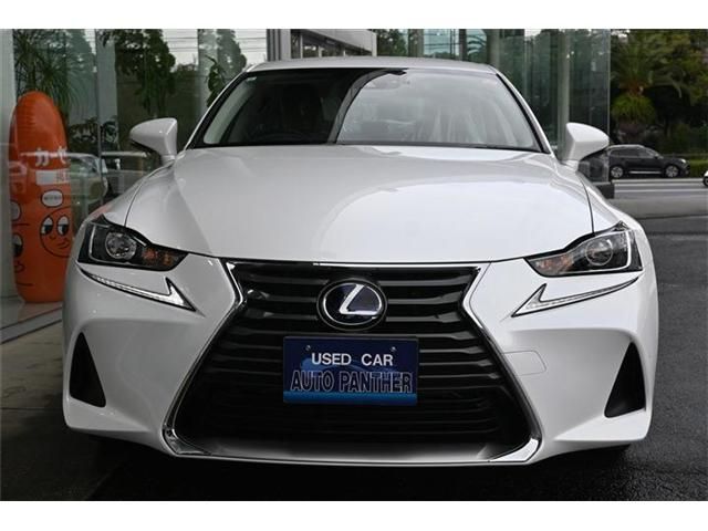 LEXUS IS300h