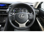 LEXUS IS300h