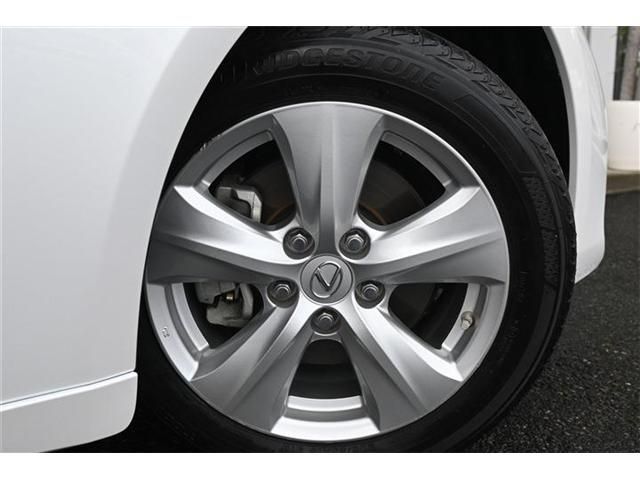 LEXUS IS300h