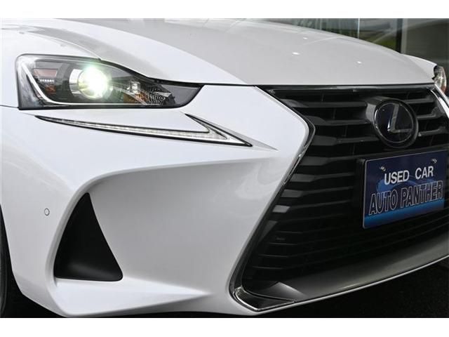 LEXUS IS300h