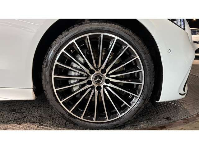 MERCEDES BENZ C class sedan