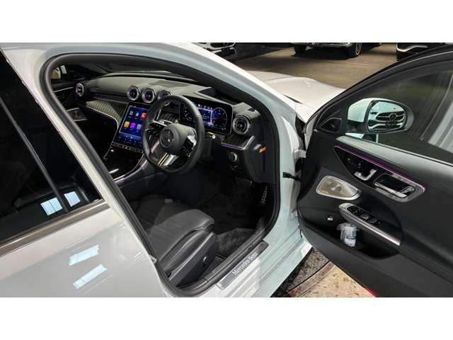 MERCEDES BENZ C class sedan