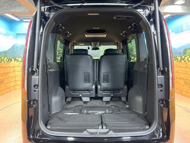 STEPWAGON e:HEV SPADA