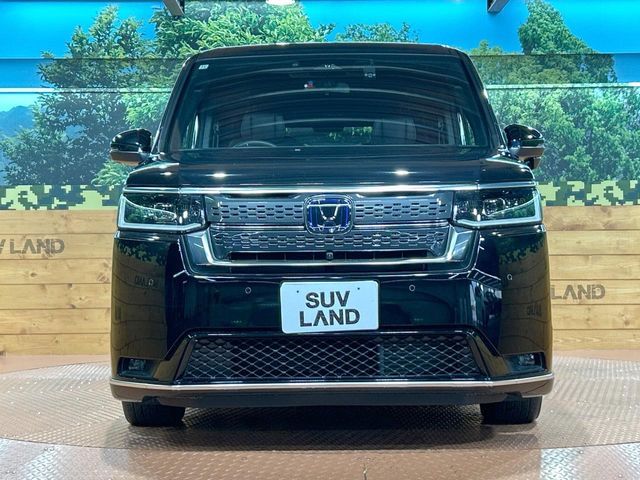 STEPWAGON e:HEV SPADA