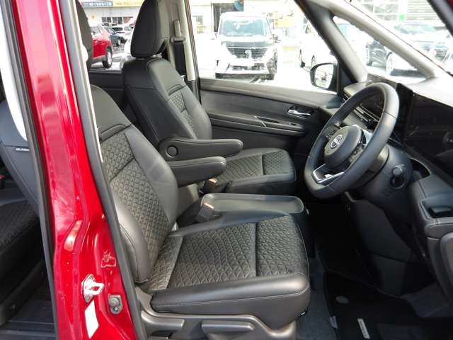 SERENA  WG 4WD