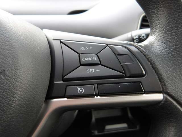 SERENA  S-HYBRID 4WD
