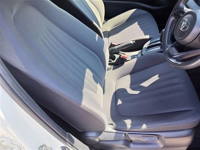 YARIS HYBRID