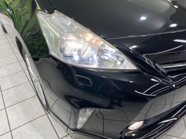 PRIUS Alpha