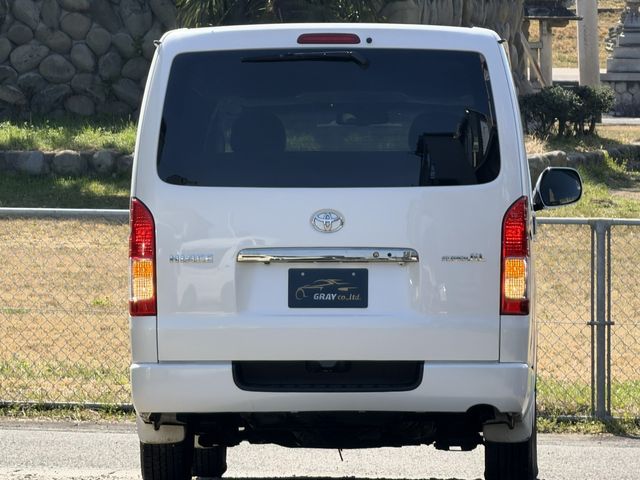 HIACE van 4WD