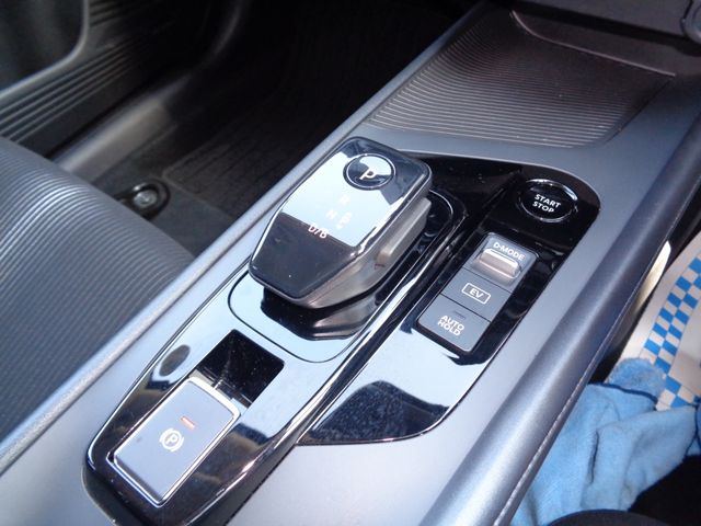 NOTE 4WD