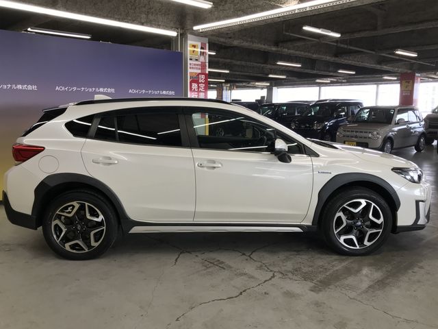 SUBARU XV HYBRID