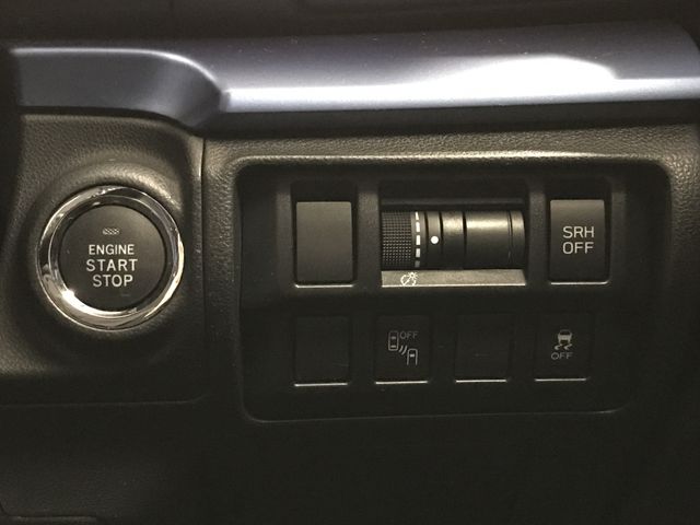 SUBARU XV HYBRID