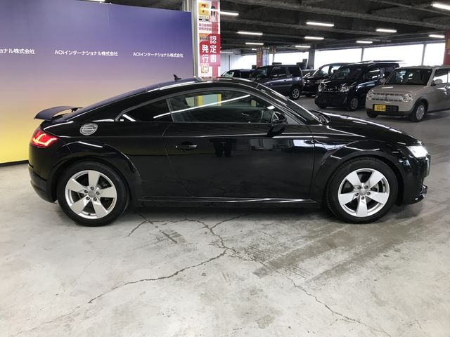 AUDI TT coupe