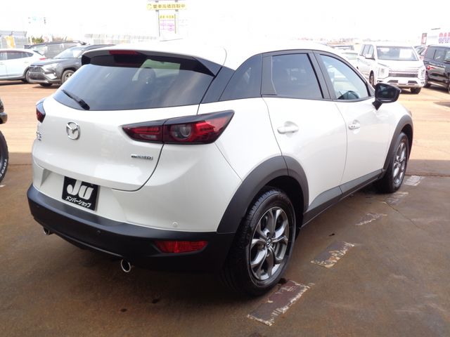 CX-3 4WD